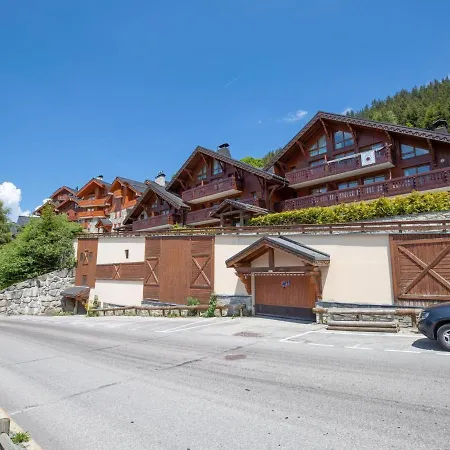Apartment Renove 64m² - Pied Des Pistes - Balcon - Garage Privatif - Proche Commerces - Fr-1-688-51 Meribel