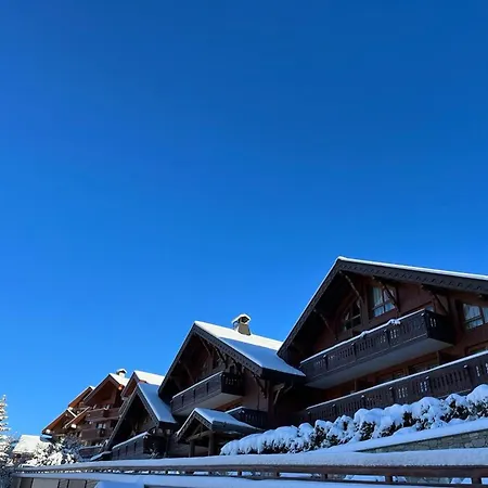 Renove 64m² - Pied Des Pistes - Balcon - Garage Privatif - Proche Commerces - Fr-1-688-51 Apartment Meribel