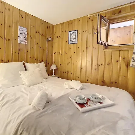 Apartment Renove 64m² - Pied Des Pistes - Balcon - Garage Privatif - Proche Commerces - Fr-1-688-51 *