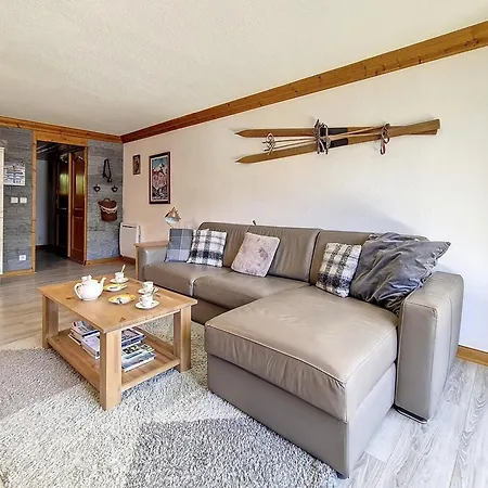 Renove 64m² - Pied Des Pistes - Balcon - Garage Privatif - Proche Commerces - Fr-1-688-51 * Meribel