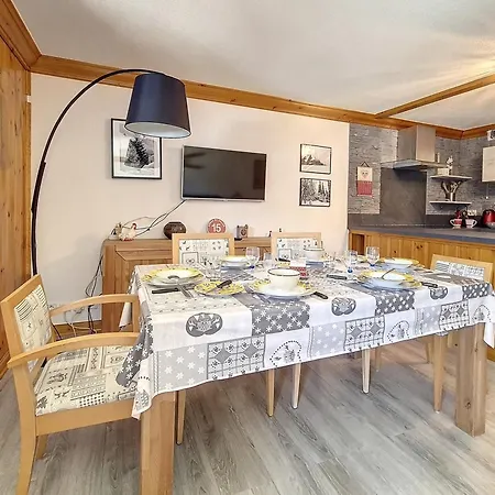 Renove 64m² - Pied Des Pistes - Balcon - Garage Privatif - Proche Commerces - Fr-1-688-51 Meribel